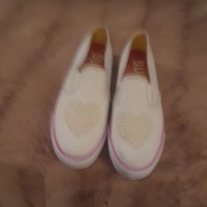 Slip-on Sneakers with rhinestone hearts